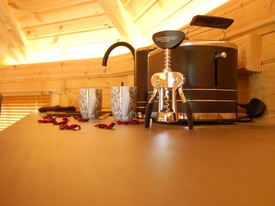 Romantic Rural Retreats Crewkerne Εξωτερικό φωτογραφία