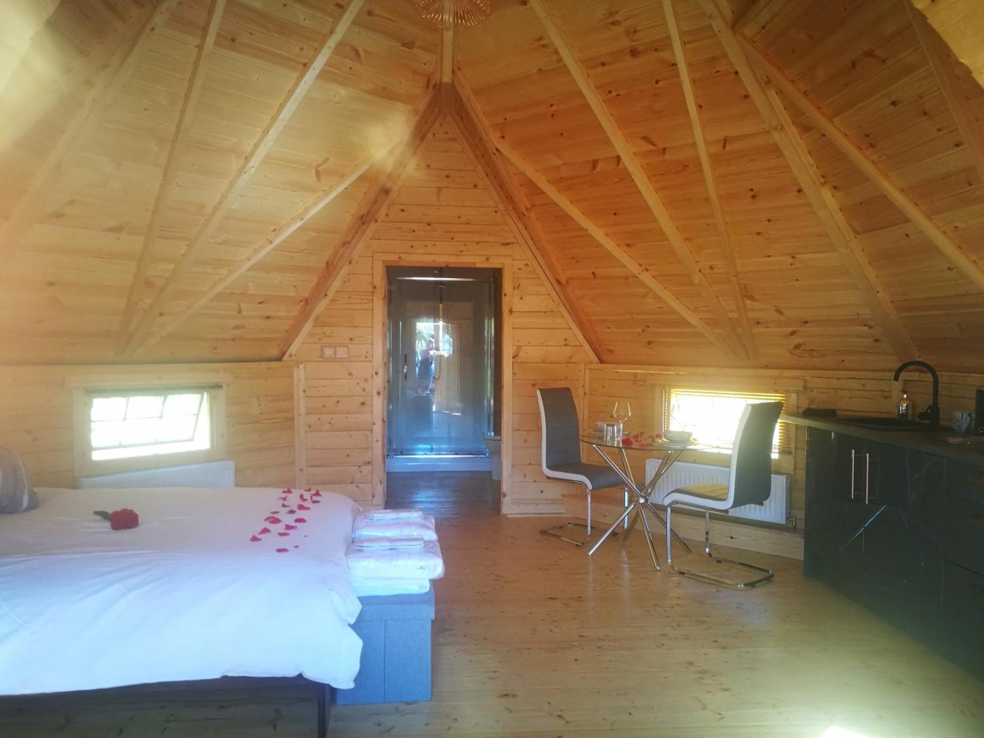 Romantic Rural Retreats Crewkerne Δωμάτιο φωτογραφία